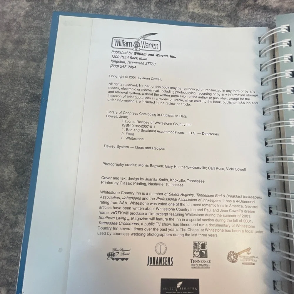 Favorite Recipes of Whitestone Country Inn Paul & Jean Cowell Cookbook TN